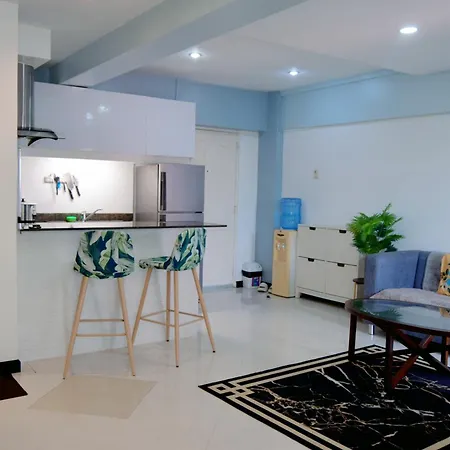 Airport Haven Apartment